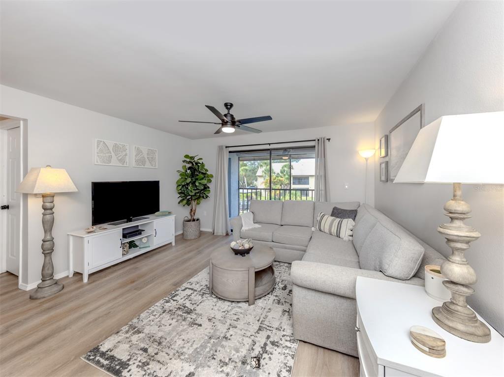 400 Mission Trail East, Unit D Venice, FL 34285 - Photo 6 of 39