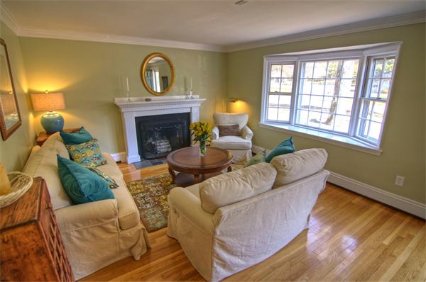 63 Peter Bulkeley Road Concord, MA 01742 - Photo 8 of 17 Gallery Image 8