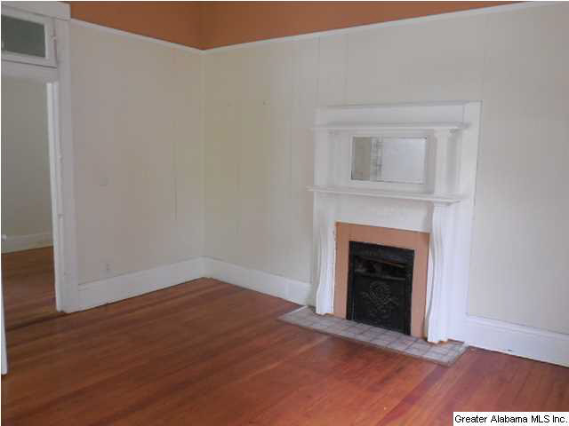 137 57th Street South Birmingham, AL 35212 - Photo 8 of 13