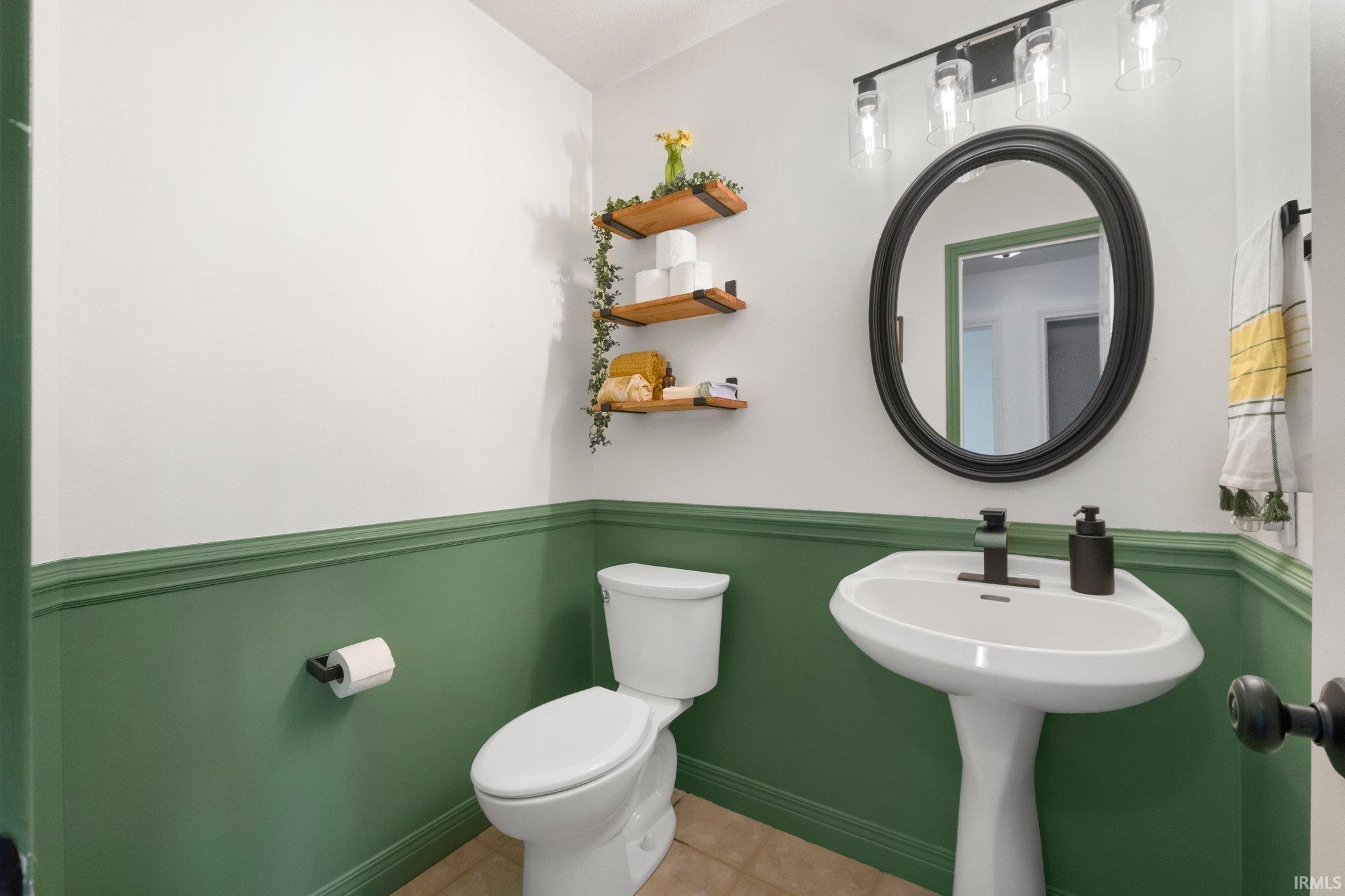 10235 Consta Verde Commons Leo, IN 46765 - Photo 6 of 36