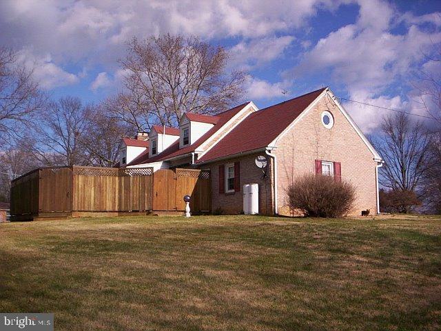 406 Musser Road Mount Joy, PA 17552 - Photo 2 of 7 Gallery Image 2