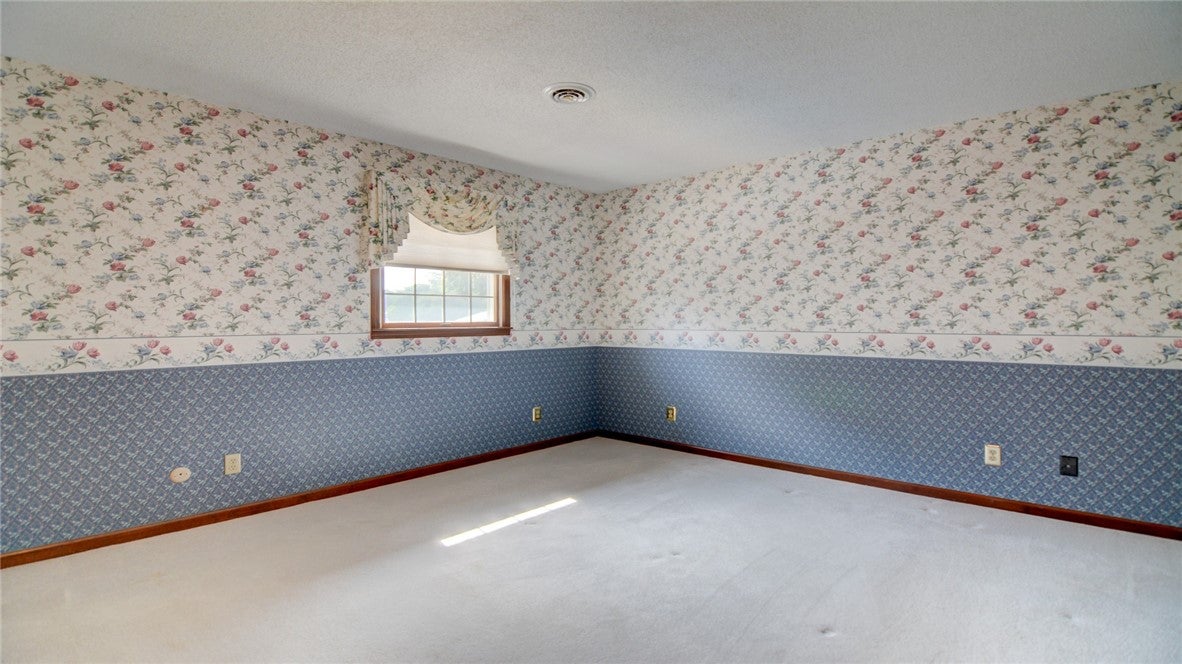 4484 Country Manor Lane Decatur, IL 62521 - Photo 21 of 33 Gallery Image 21
