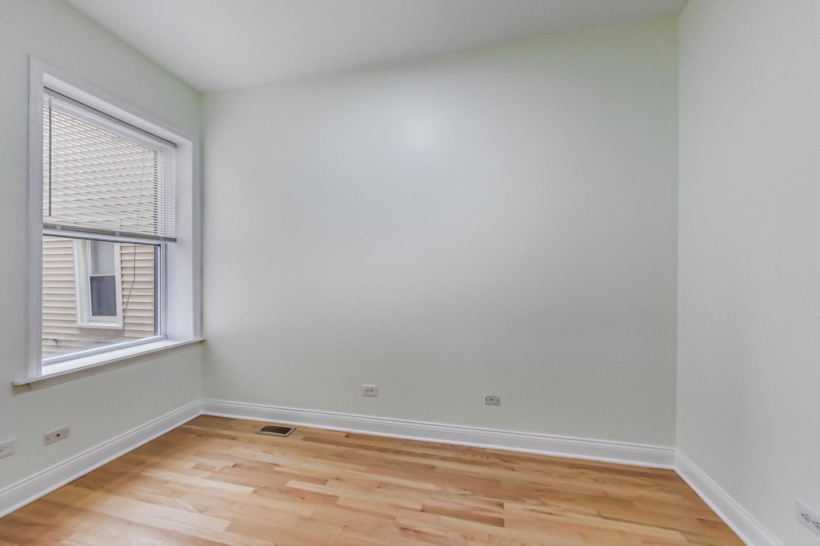 819 South Carpenter Street, Unit 1F Chicago, IL 60607 - Photo 9 of 15