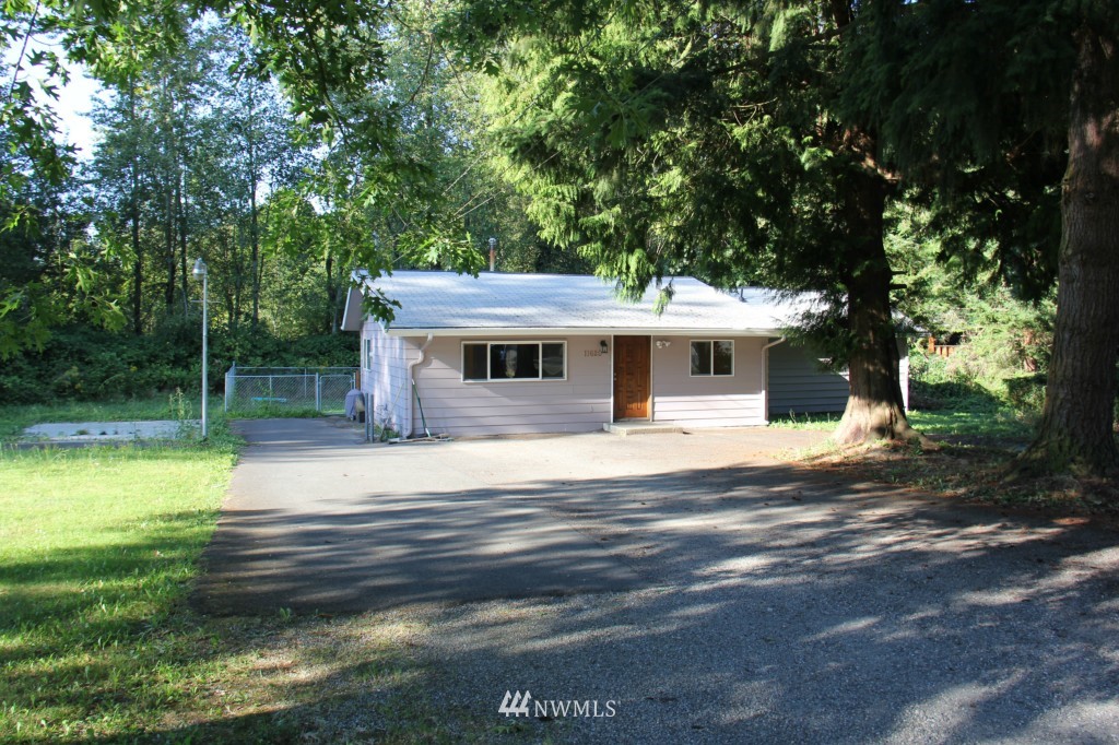 11620 Southeast 180th Street Renton, WA 98058 - Photo 1 of 14 Gallery Image 1