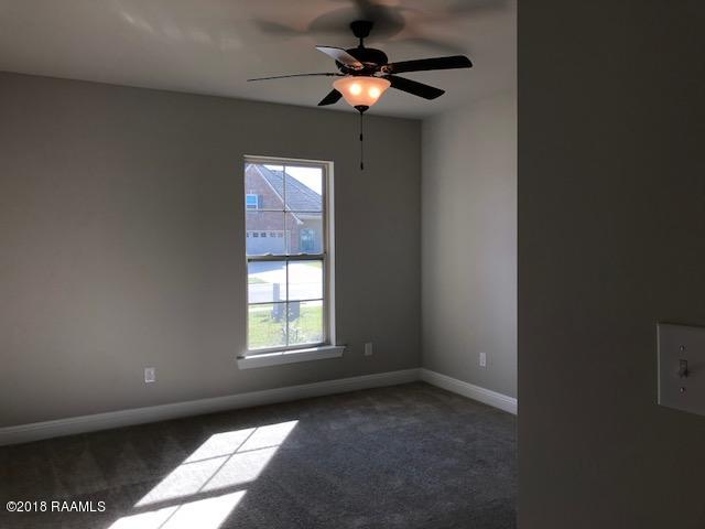 402 Claystone Road Youngsville, LA 70592 - Photo 13 of 19 IMG_2395