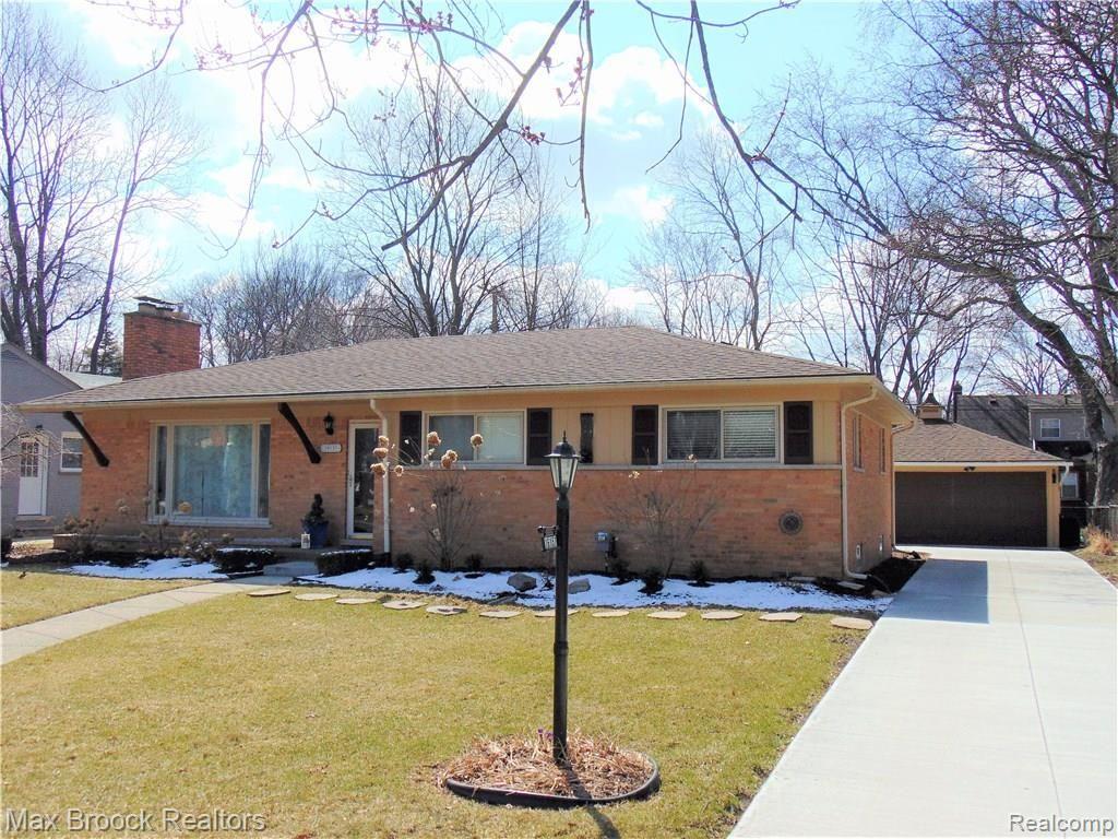 16157 Reedmere Avenue Beverly Hills, MI 48025 - Photo 1 of 19