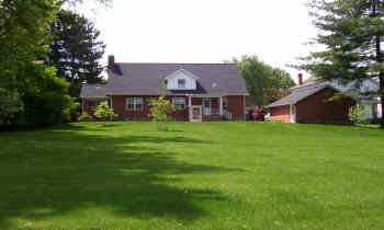 643 Maple Street Indiana, PA 15701 - Photo 2 of 7 Gallery Image 2