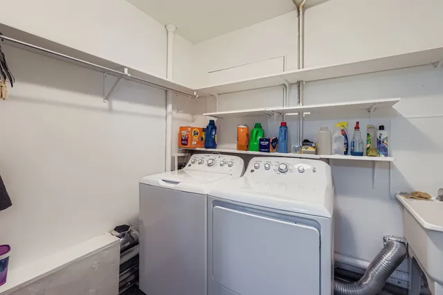 $340,000 | 963 South Fletcher Drive, Wheeling, IL 60090