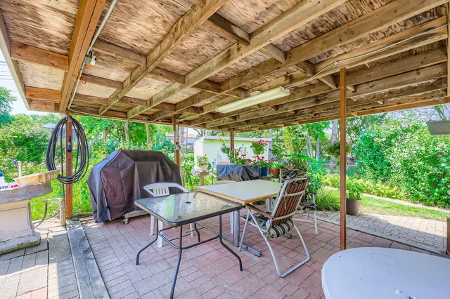 $340,000 | 963 South Fletcher Drive, Wheeling, IL 60090