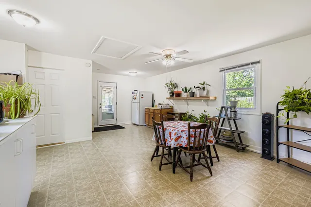 $340,000 | 963 South Fletcher Drive, Wheeling, IL 60090