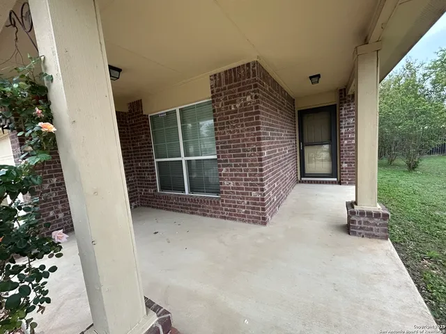 $1,850 | 2125 Hazelwood Drive, New Braunfels, TX 78130