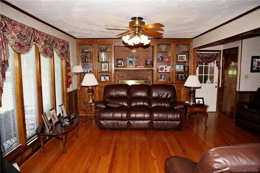 2007 Startown Road Hickory, NC 28602 - Photo 6 of 24 Gallery Image 6