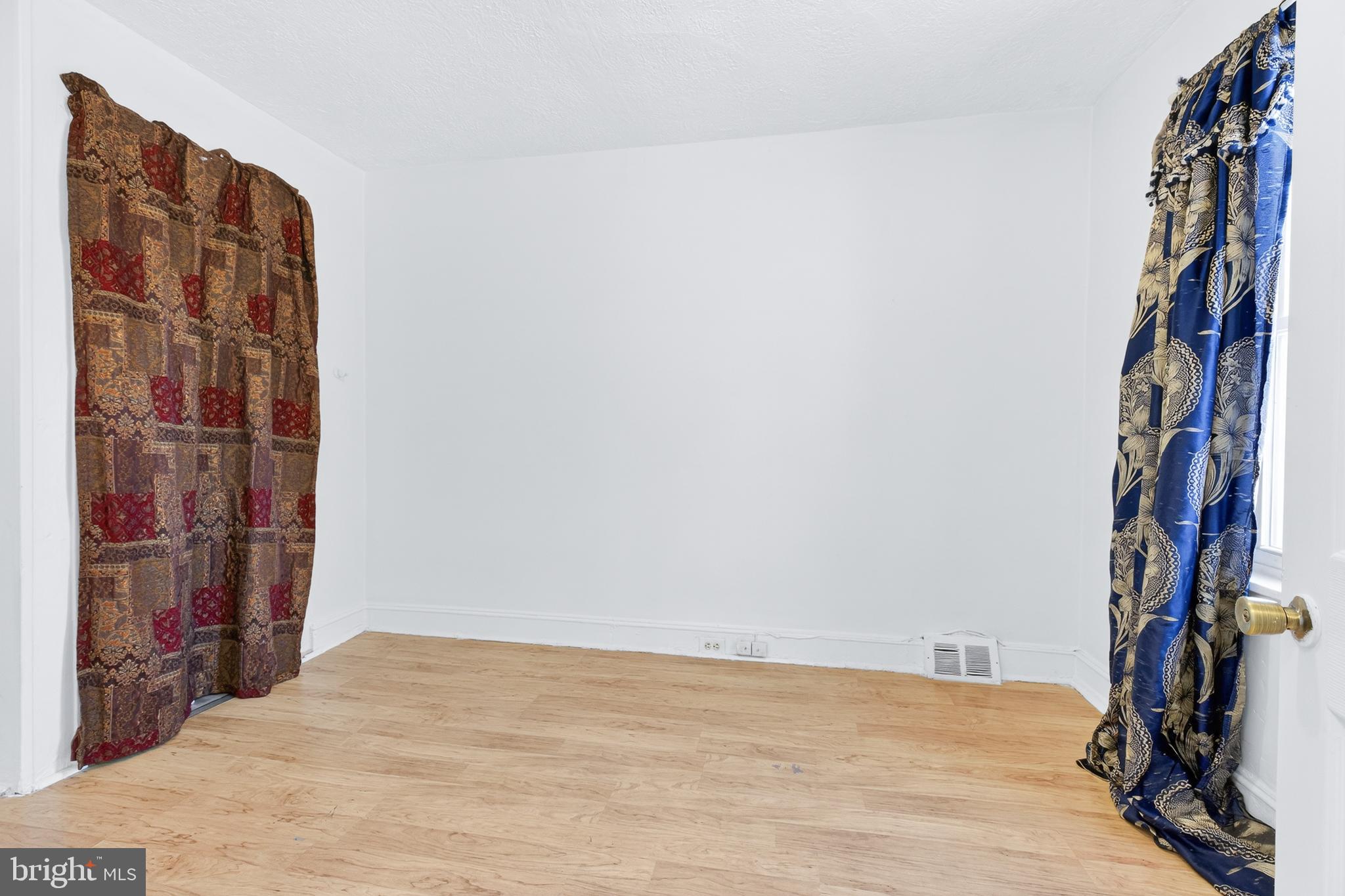 635 1st Street Lancaster, PA 17603 - Photo 13 of 32 a view of empty room