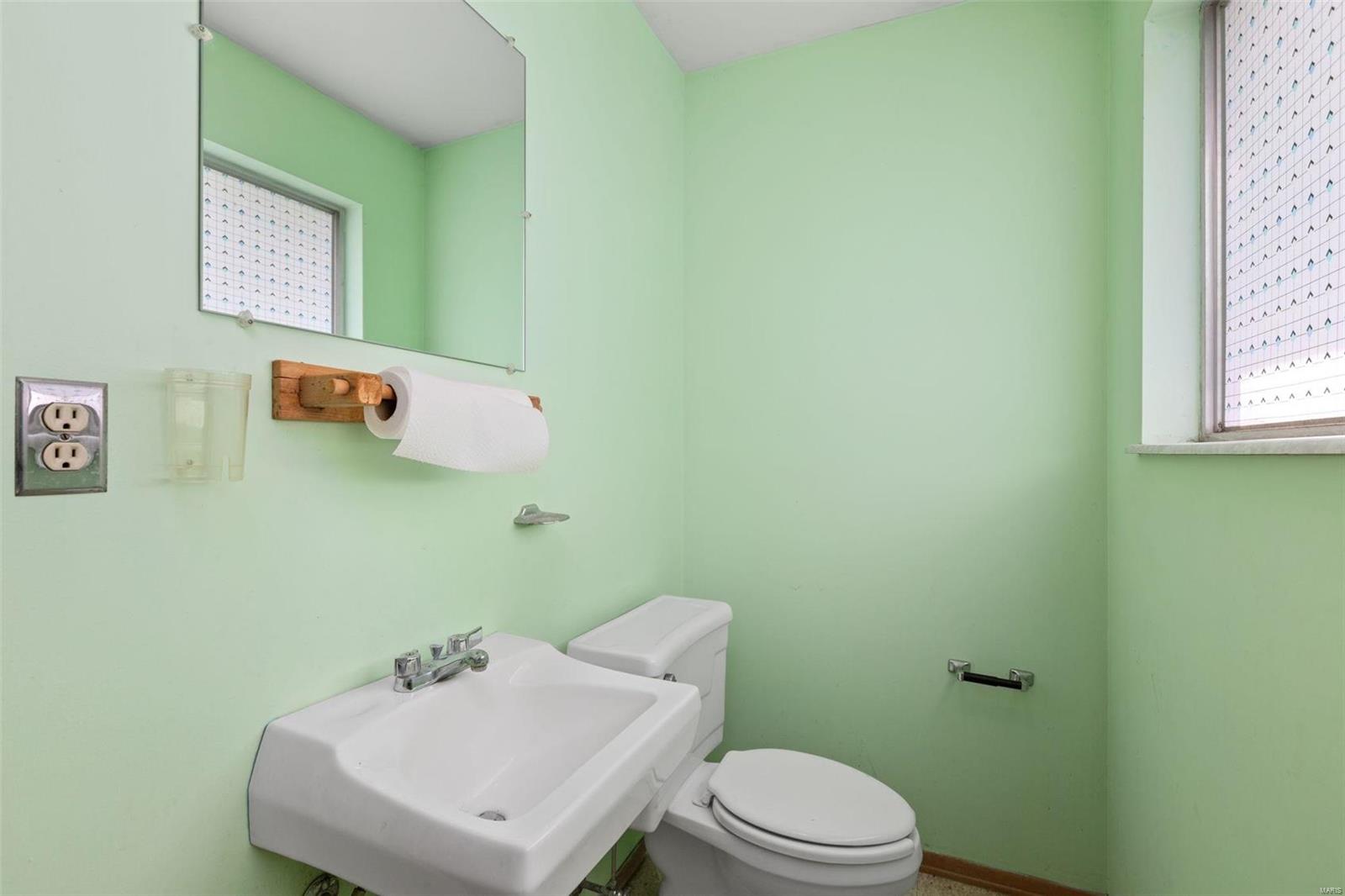 402 Whitehall Drive Manchester, MO 63021 - Photo 22 of 30