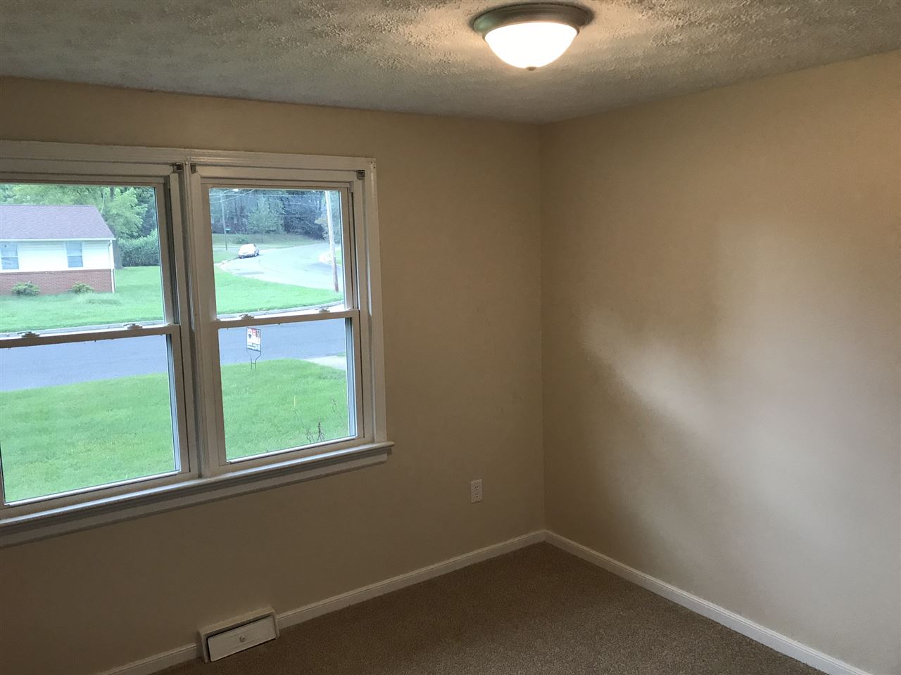 336 Link Road Waynesboro, VA 22980 - Photo 10 of 19 Gallery Image 10