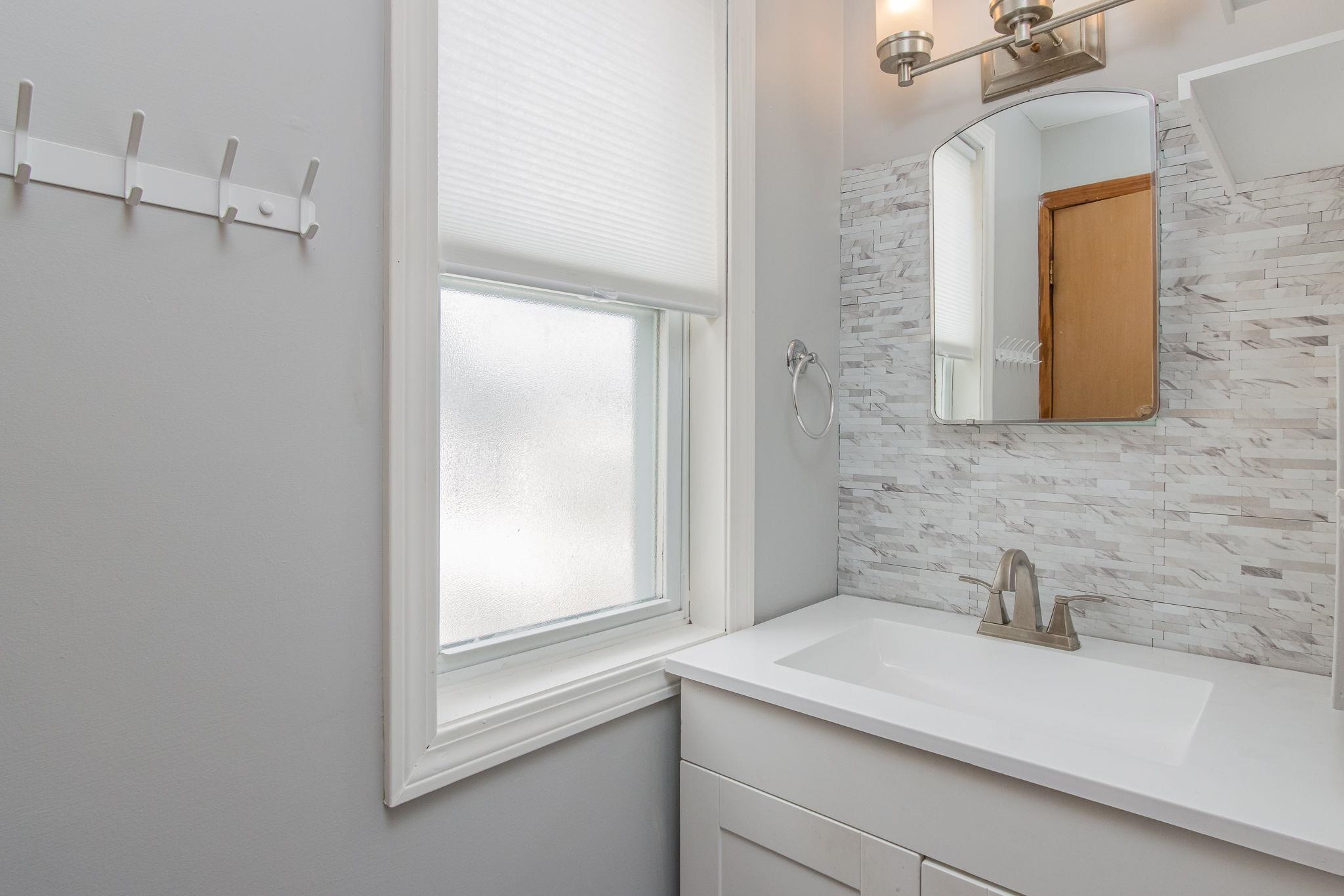 222 Laval Street Manchester, NH 03102 - Photo 39 of 54