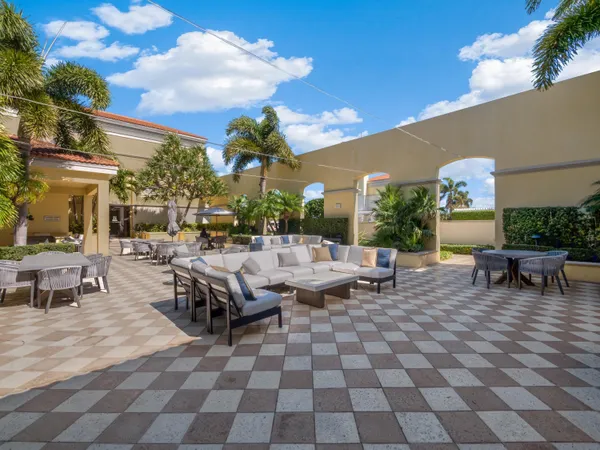 $7,000 | 701 South Olive Avenue, Unit 2117, West Palm Beach, FL 33401