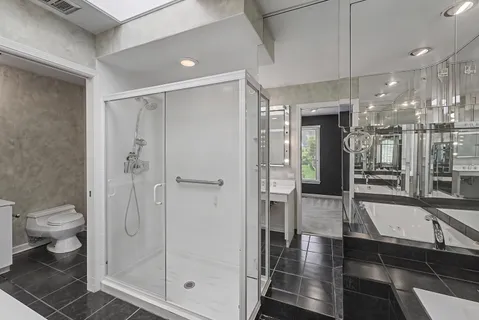 $675,000 | 3418 Maple Leaf Drive, Glenview, IL 60026