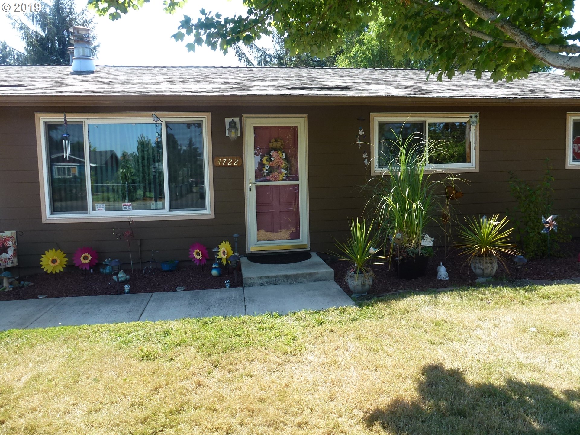 4722 Herrin Road Northeast Salem, OR 97305 - Photo 1 of 31