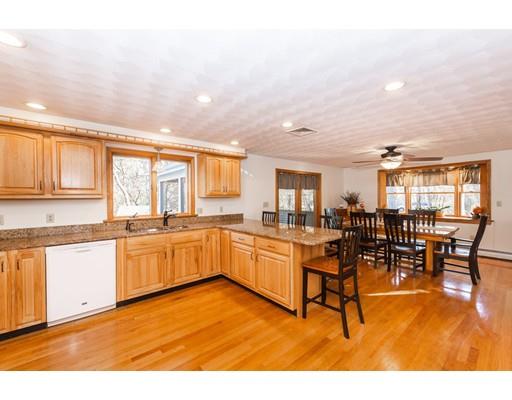 23 Webb Street Middleton, MA 01949 - Photo 12 of 41