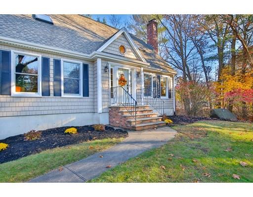 23 Webb Street Middleton, MA 01949 - Photo 2 of 41