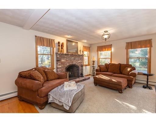 23 Webb Street Middleton, MA 01949 - Photo 8 of 41