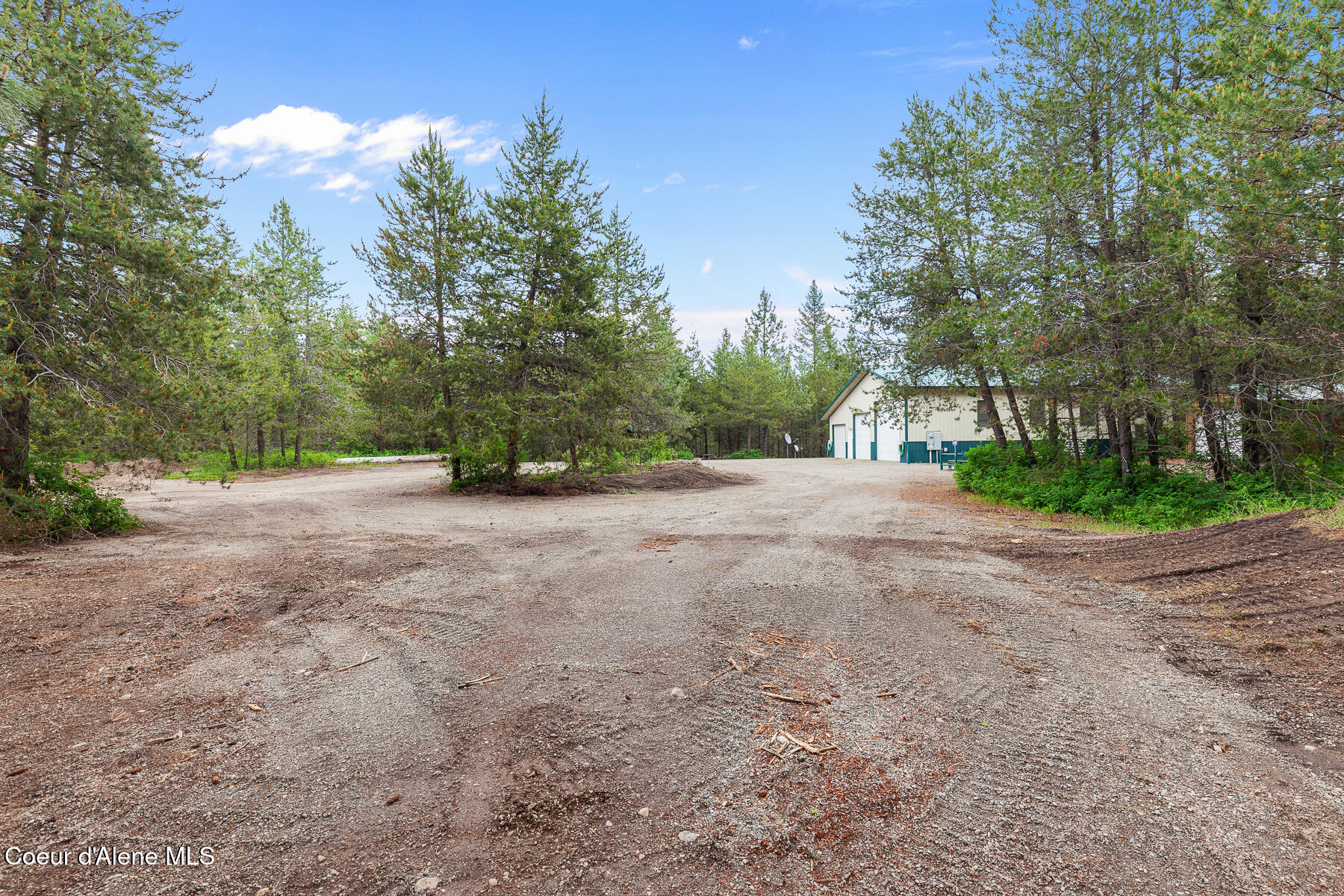 31756 North Riffle Road Spirit Lake, ID 83869 - Photo 44 of 48 Spacious driveway