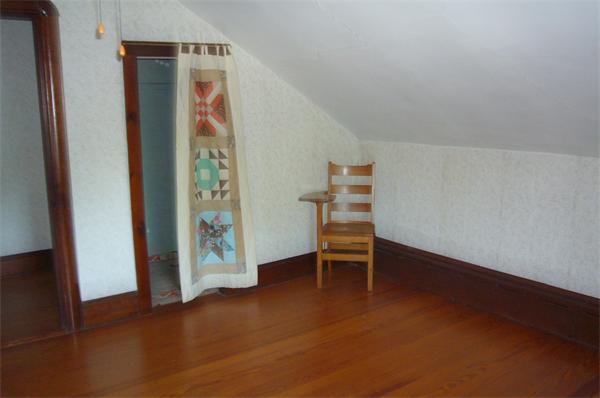 252 Stockton Street Fall River, MA 02721 - Photo 6 of 8