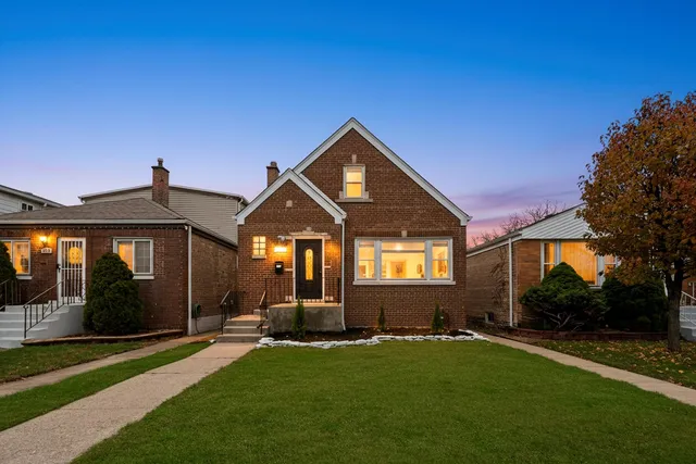 $389,900 | 6849 South Keeler Avenue, Chicago, IL 60629