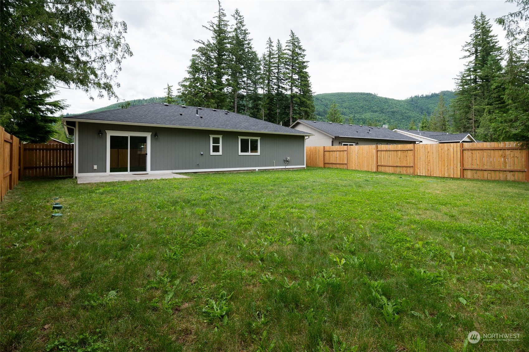 6221 Shamrock Road Maple Falls, WA 98266 - Photo 20 of 27 Gallery Image 20