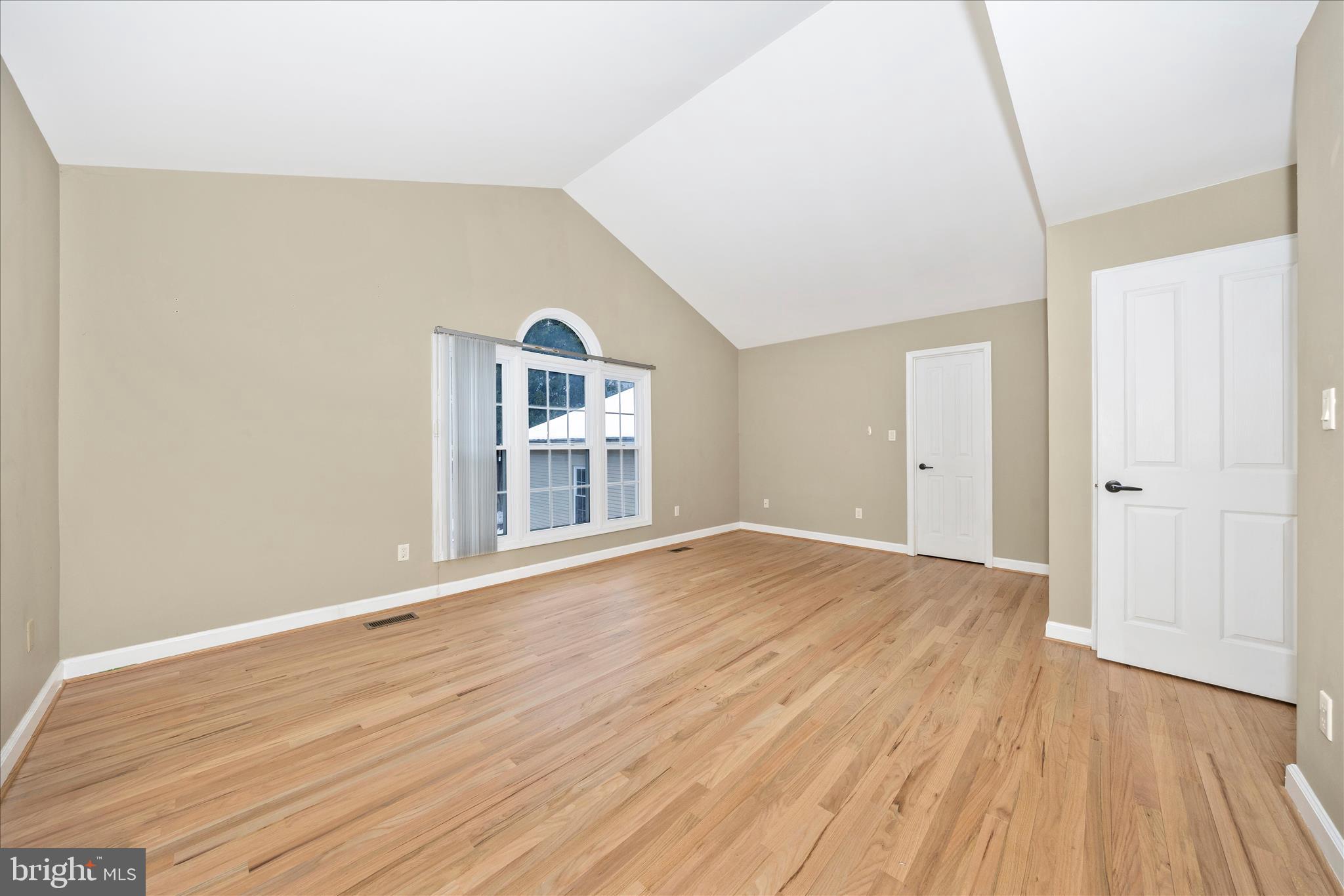 2478-5 Five Shillings Road Frederick, MD 21701 - Photo 28 of 77 an empty room with wooden floor closet and windows
