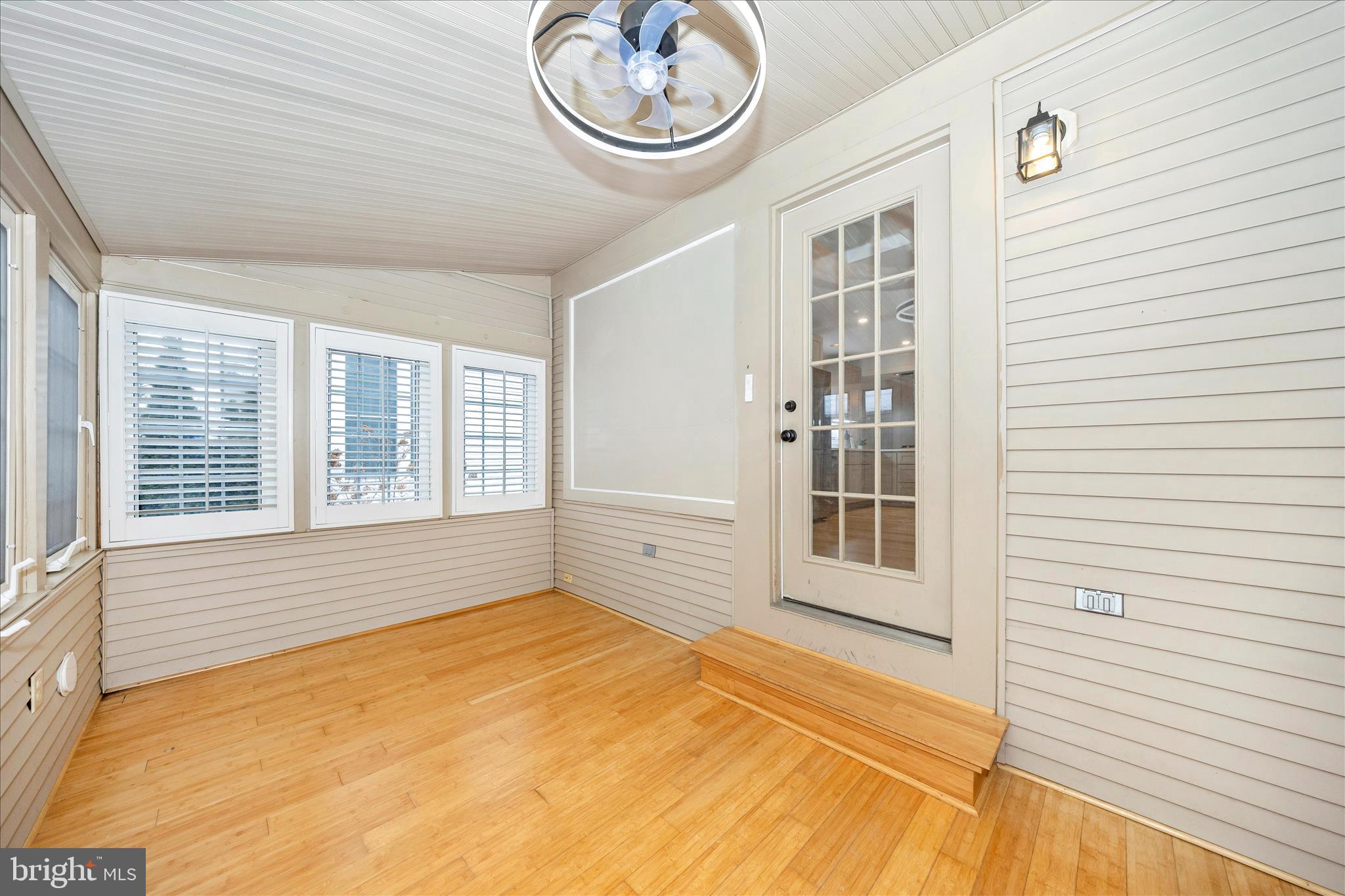 2478-5 Five Shillings Road Frederick, MD 21701 - Photo 36 of 77 a view of empty room with a large window