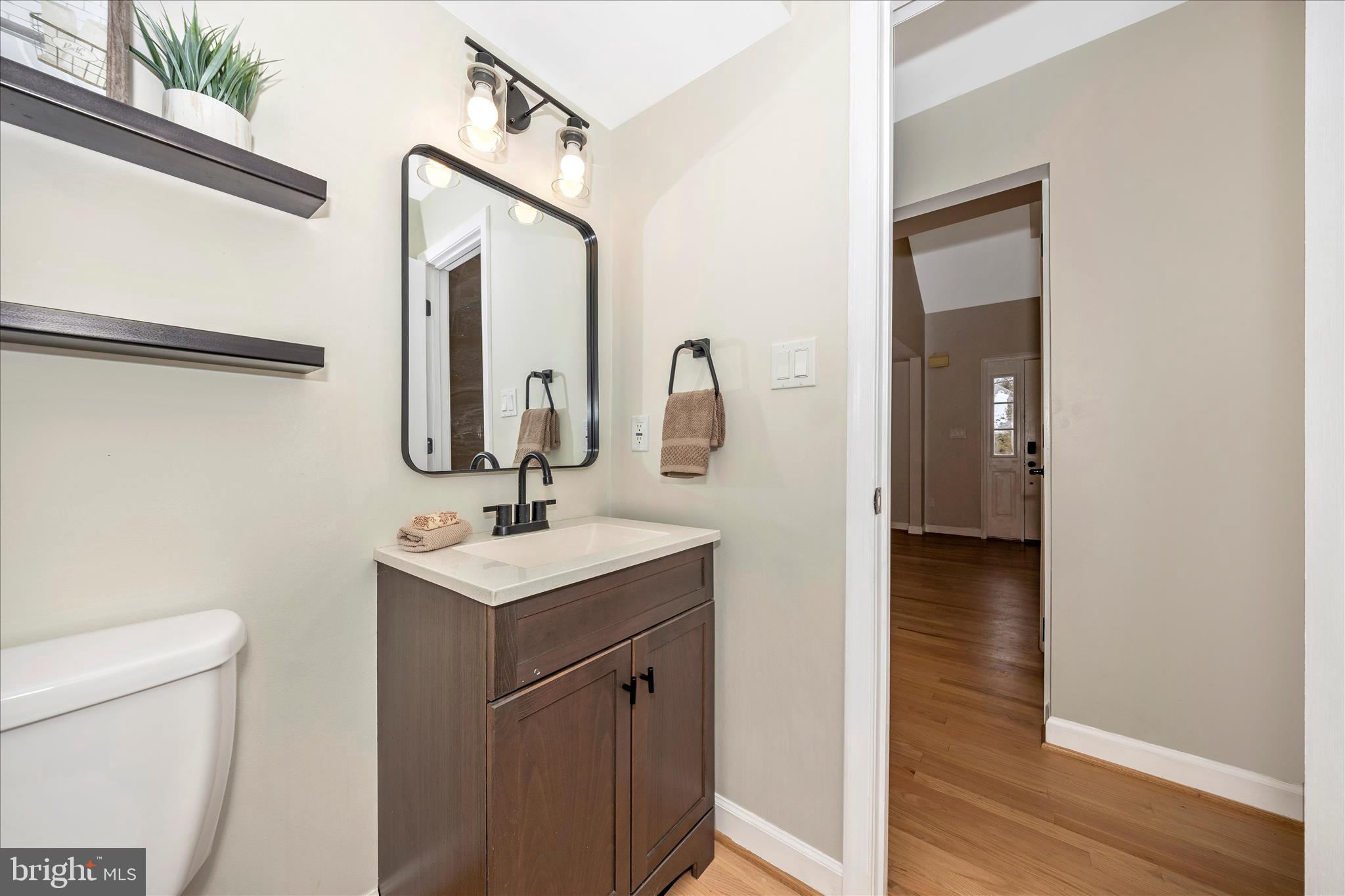 2478-5 Five Shillings Road Frederick, MD 21701 - Photo 38 of 77 Powder Room