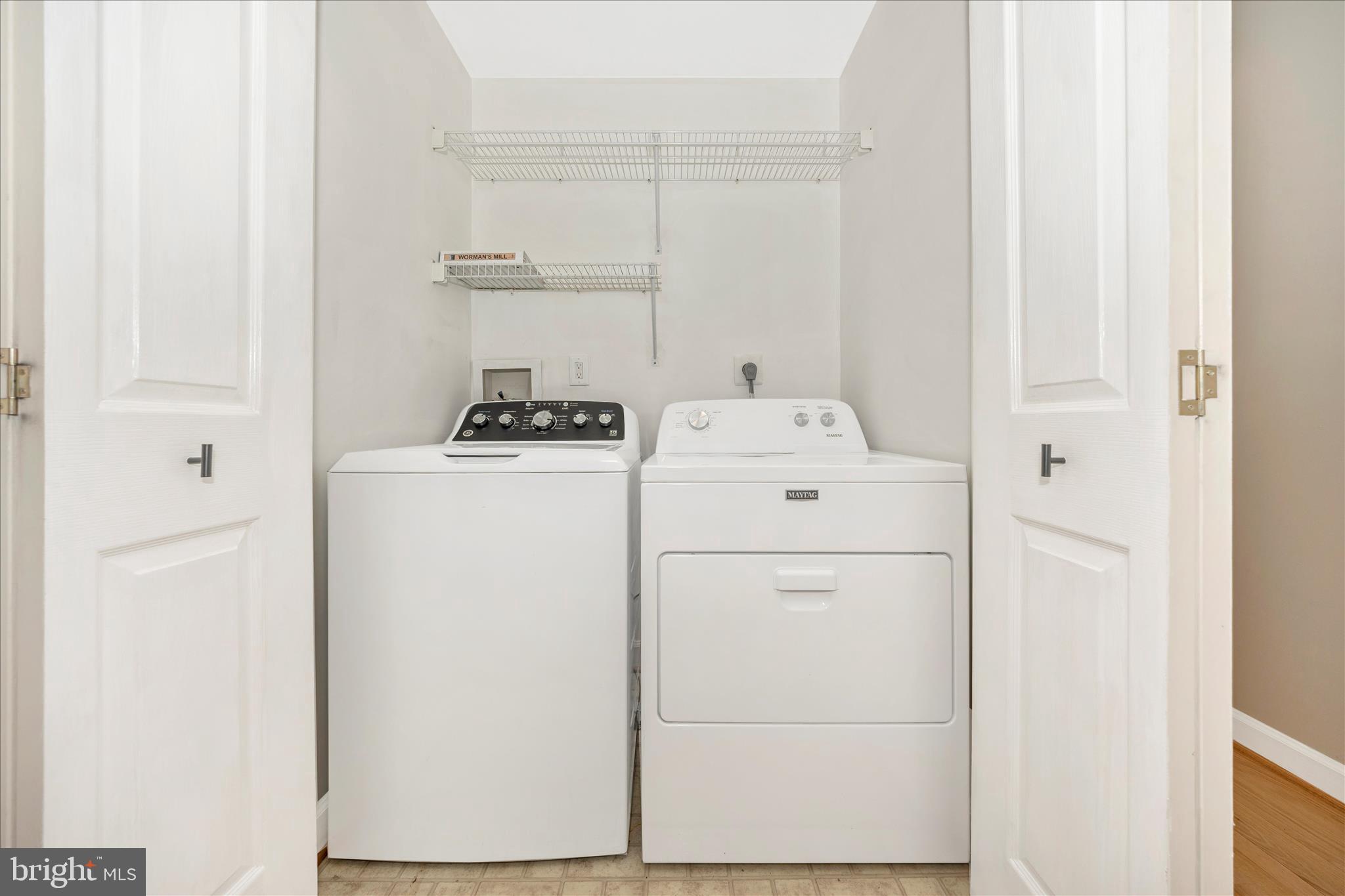 2478-5 Five Shillings Road Frederick, MD 21701 - Photo 39 of 77 a utility room with dryer and washer