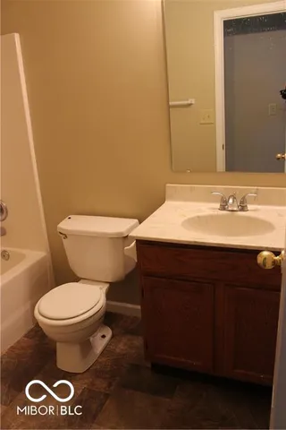 $250,000 | 3652 Lacebark Drive, Indianapolis, IN 46235