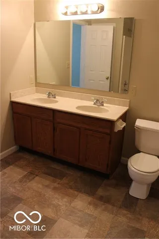 $250,000 | 3652 Lacebark Drive, Indianapolis, IN 46235