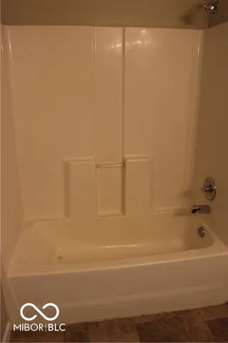 $250,000 | 3652 Lacebark Drive, Indianapolis, IN 46235