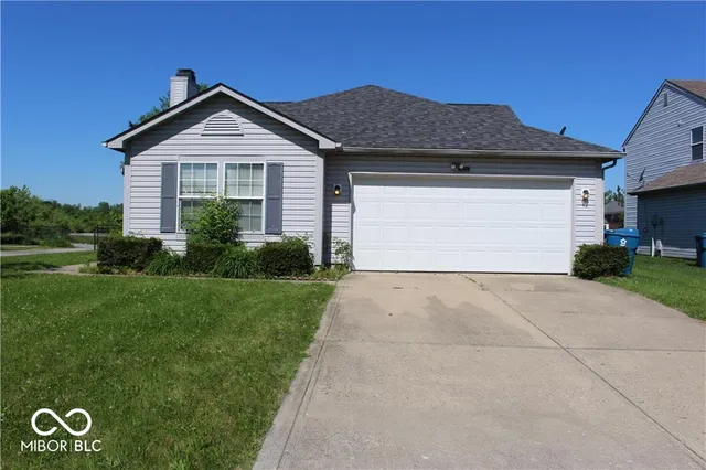 $250,000 | 3652 Lacebark Drive, Indianapolis, IN 46235