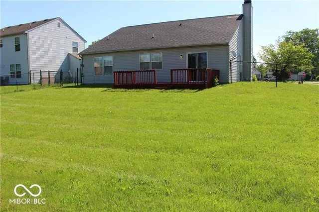 $250,000 | 3652 Lacebark Drive, Indianapolis, IN 46235