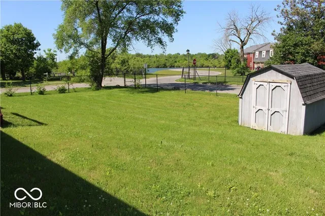 $250,000 | 3652 Lacebark Drive, Indianapolis, IN 46235