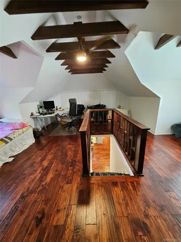 $1,388,777 | 40-20 249th Street | Little Neck