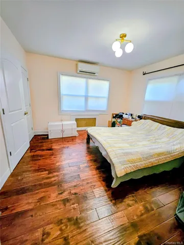 $1,388,777 | 40-20 249th Street | Little Neck