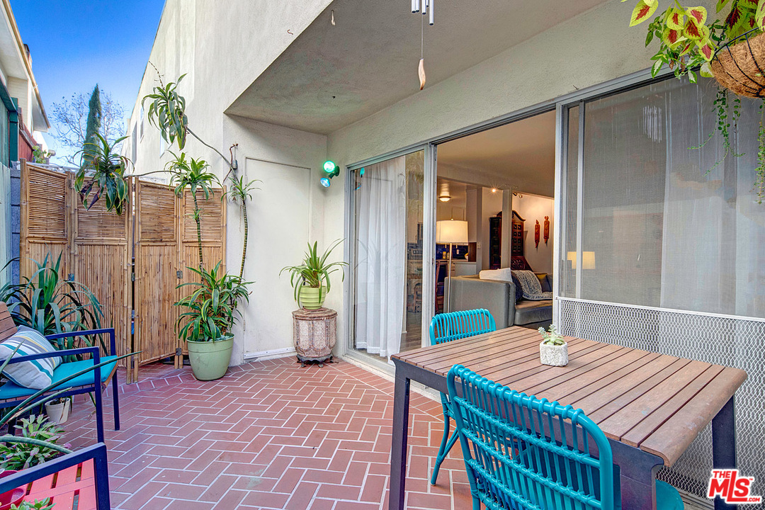 8227 Redlands Street, Unit 7 Playa del Rey, CA 90293 - Photo 23 of 26 Gallery Image 23