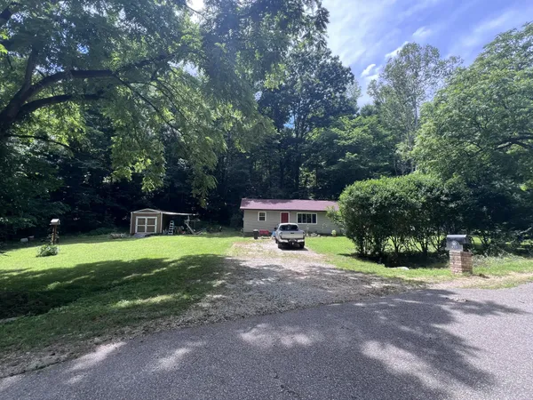 $159,900 | 455 Beasley Hollow Road, Linden, TN 37096