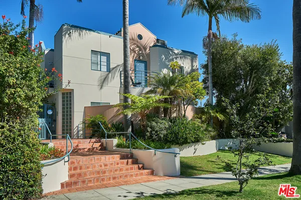 $8,000 | 913 18th Street, Unit 5, Santa Monica, CA 90403