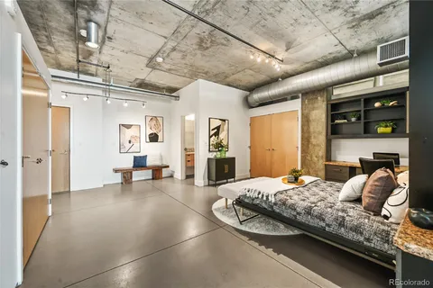 $785,000 | 2100 16th St Mall, Unit 606, Denver, CO 80202
