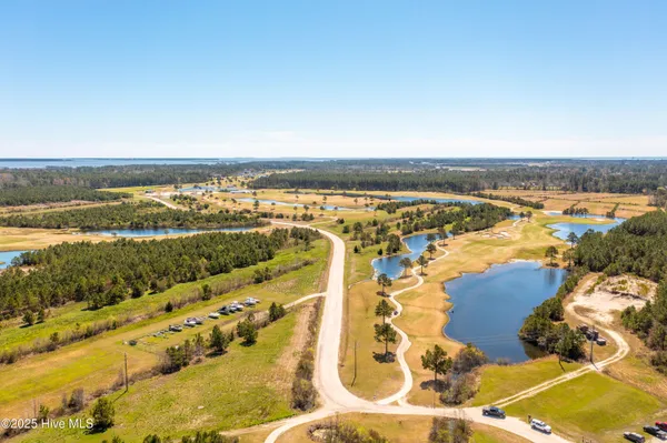 $434,900 | 109 Golden Finch Drive, Beaufort, NC 28516