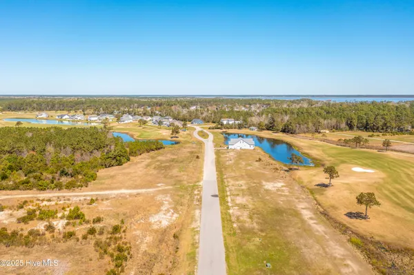 $434,900 | 109 Golden Finch Drive, Beaufort, NC 28516