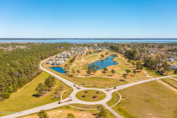 $434,900 | 109 Golden Finch Drive, Beaufort, NC 28516