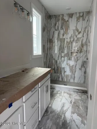 $434,900 | 109 Golden Finch Drive, Beaufort, NC 28516